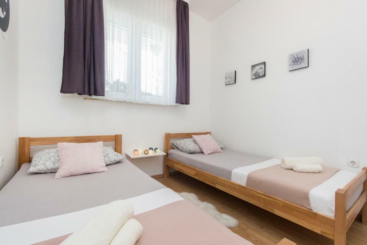 Pianino Apartmán